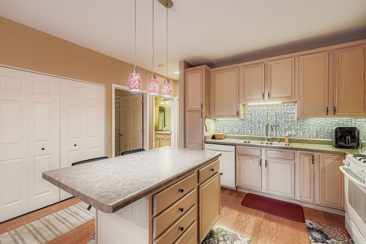 8217 Primrose Lane #8217, Fox Lake, IL 60020