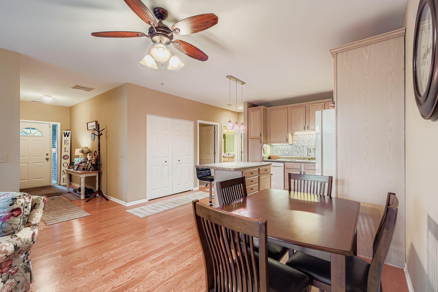 8217 Primrose Lane #8217, Fox Lake, IL 60020