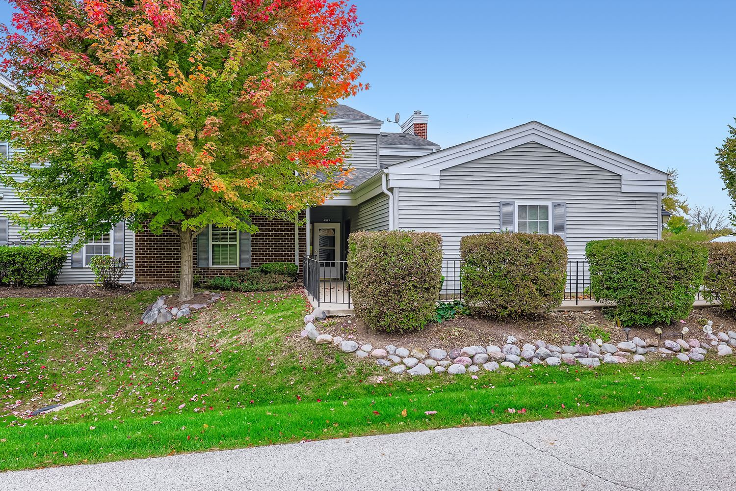 8217 Primrose Lane #8217, Fox Lake, IL 60020