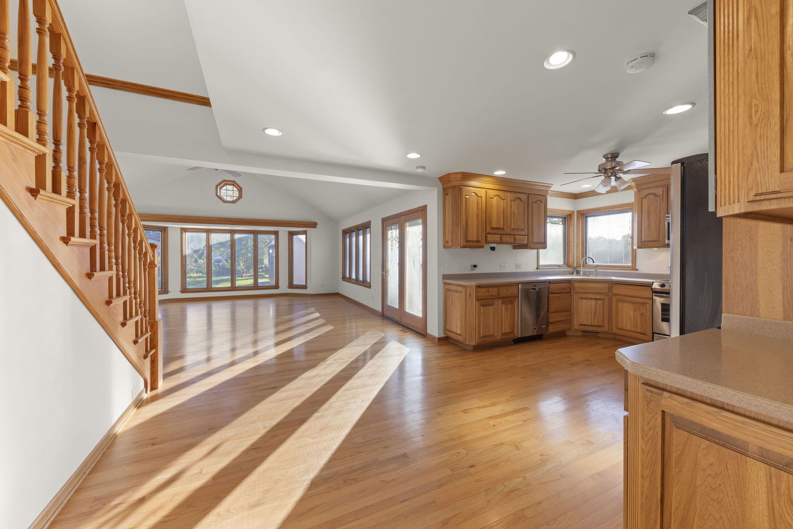 239 S Park Street, Westmont, IL 60559