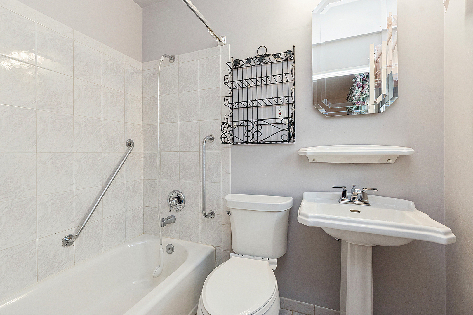 10330 Hilltop Drive, Orland Park, IL 60462