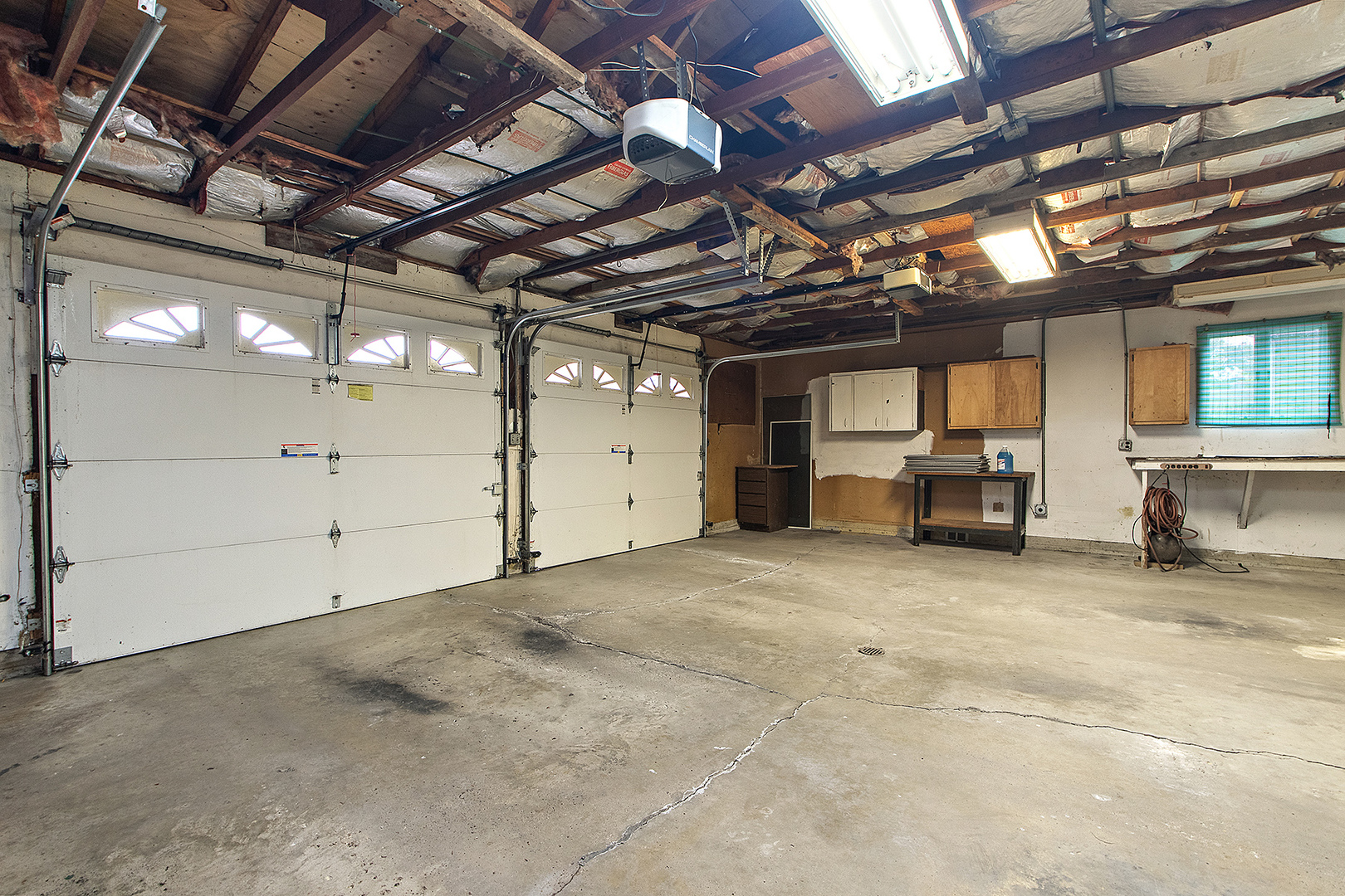 10330 Hilltop Drive, Orland Park, IL 60462