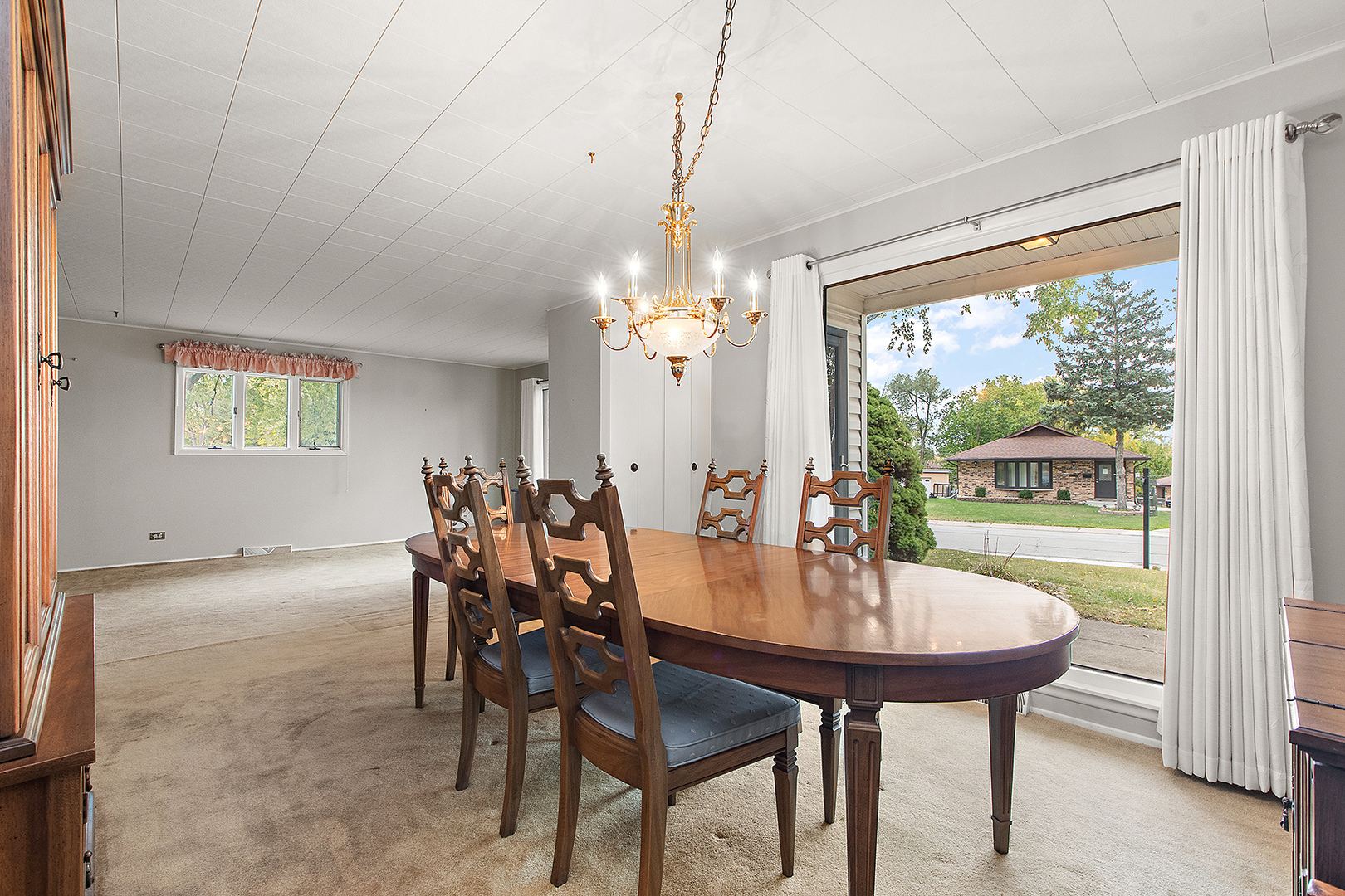 10330 Hilltop Drive, Orland Park, IL 60462