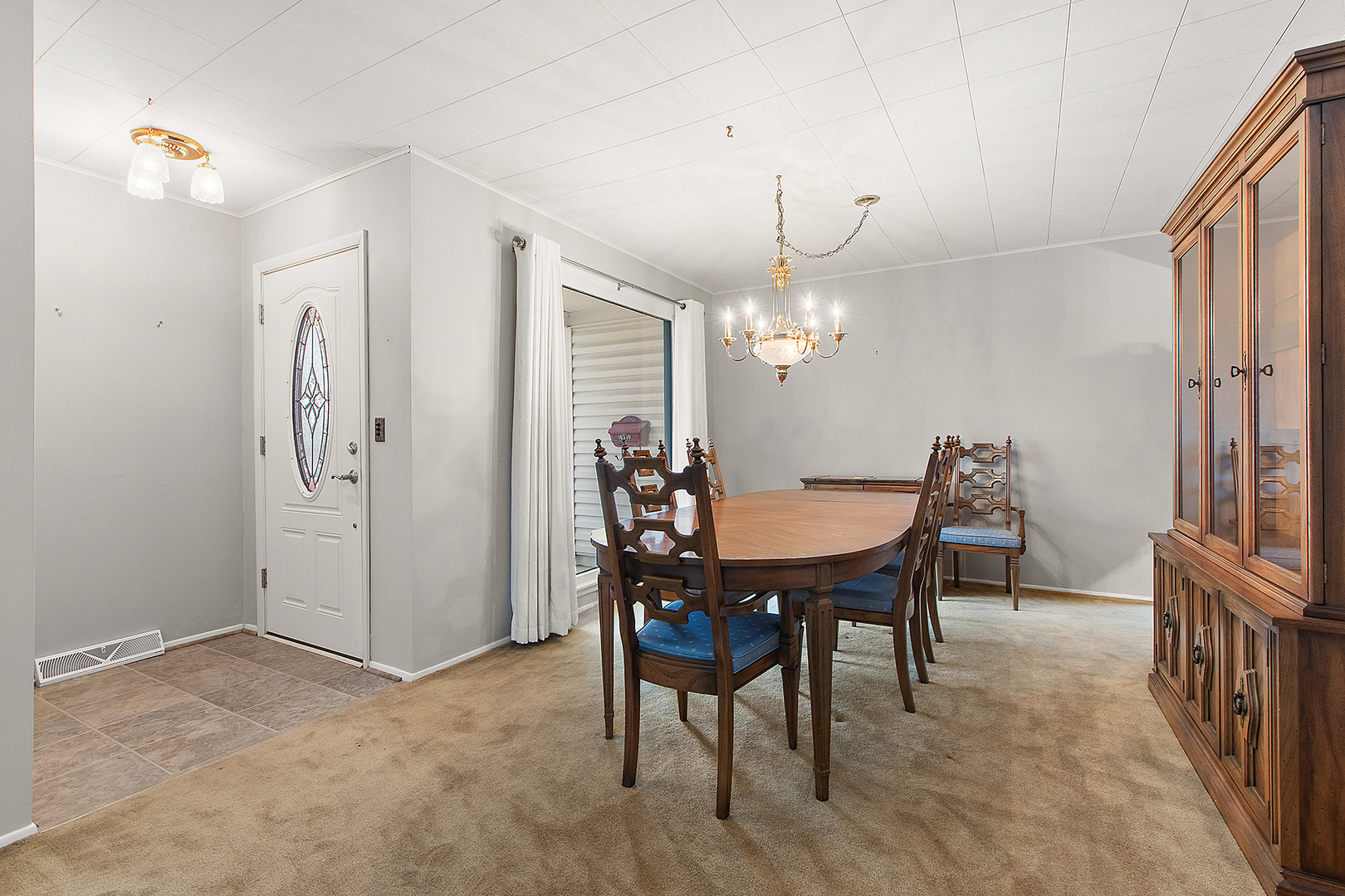 10330 Hilltop Drive, Orland Park, IL 60462