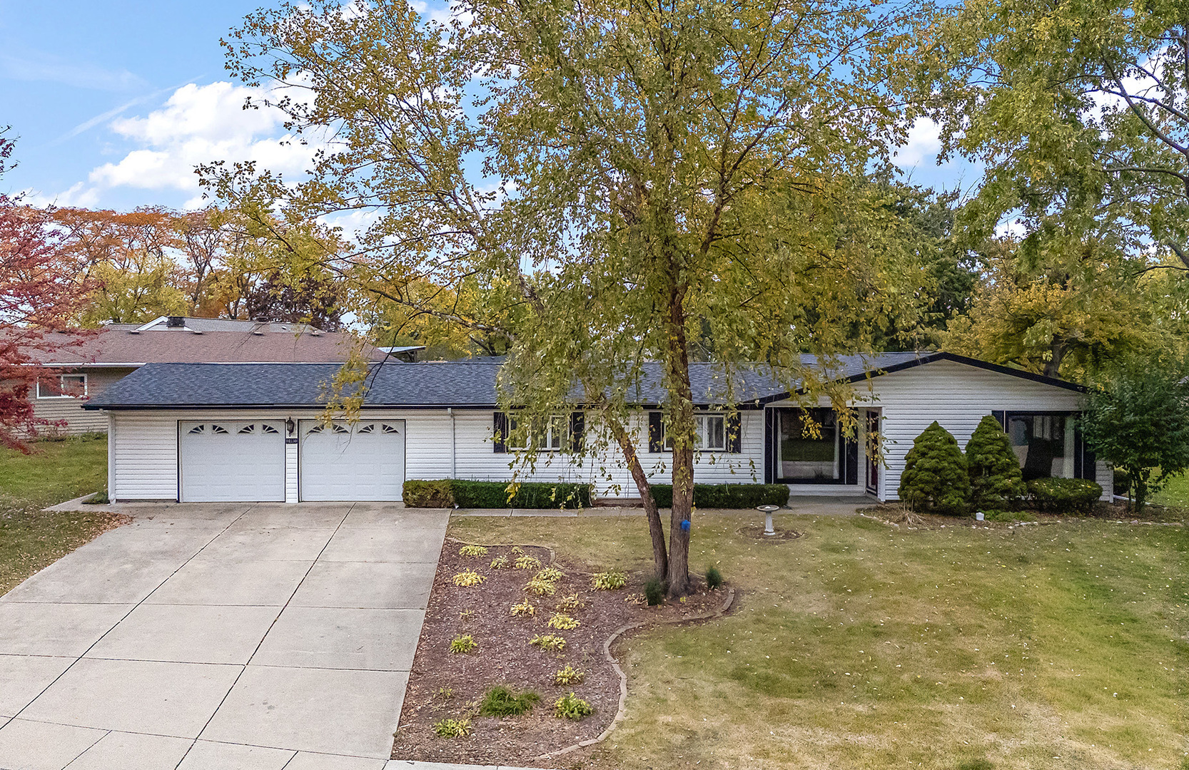 10330 Hilltop Drive, Orland Park, IL 60462