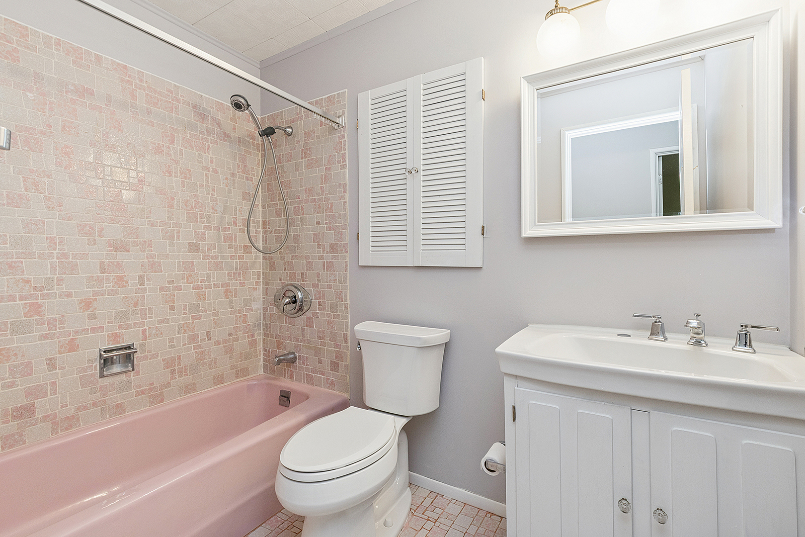 10330 Hilltop Drive, Orland Park, IL 60462