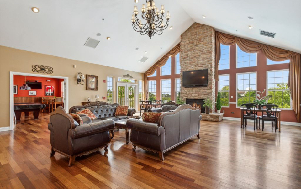 2107 Ashbrook Court, Plainfield, IL 60586