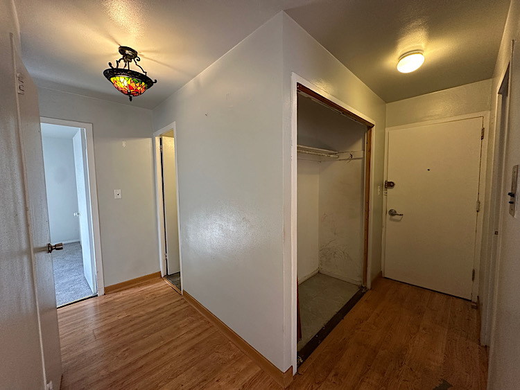 3950 N Lake Shore Drive #523D, Chicago, IL 60613