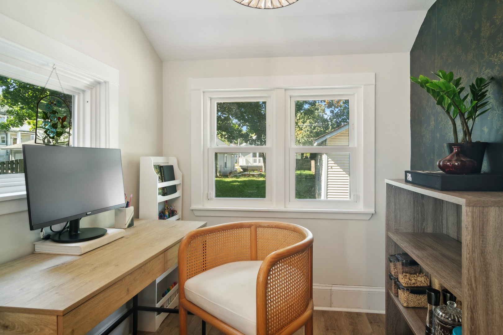 114 Harrison Street, Barrington, IL 60010