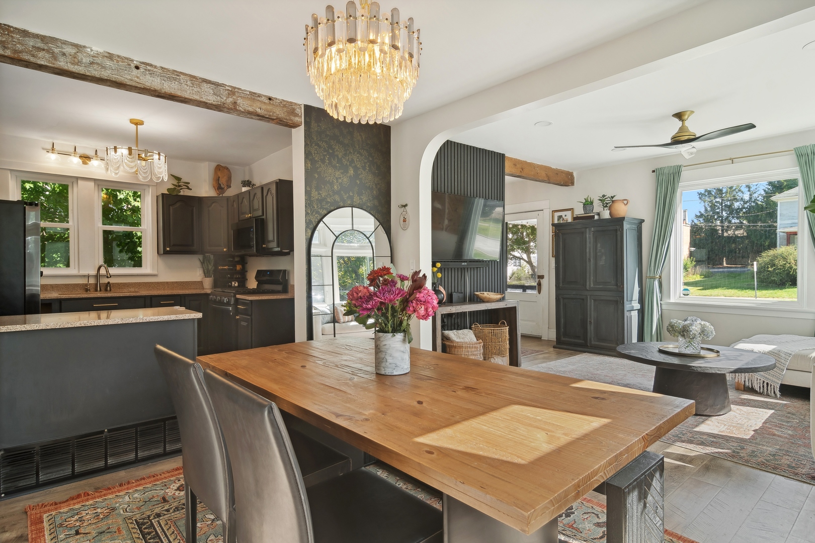 114 Harrison Street, Barrington, IL 60010