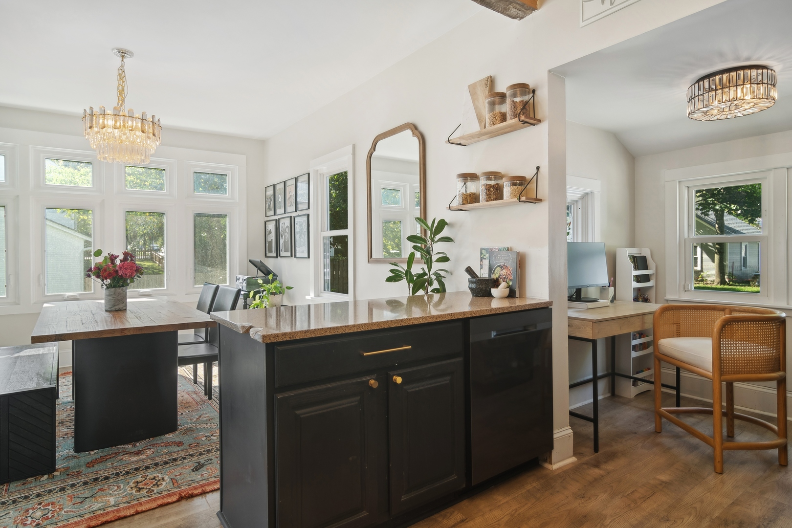 114 Harrison Street, Barrington, IL 60010