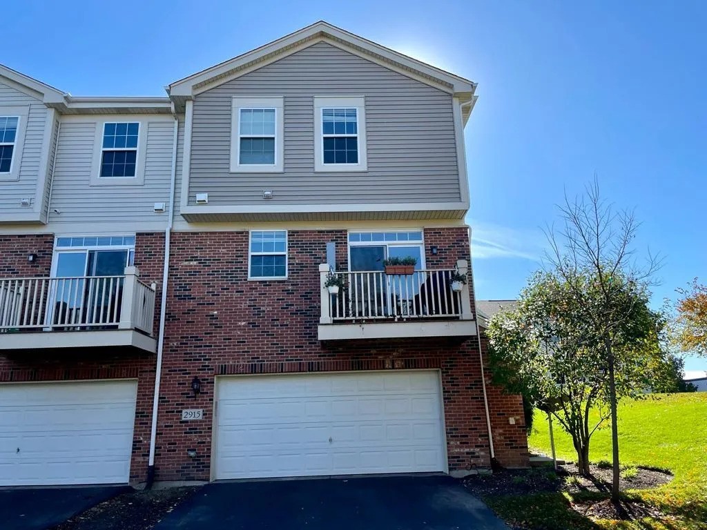 2915 Henley Lane, Naperville, IL 60540