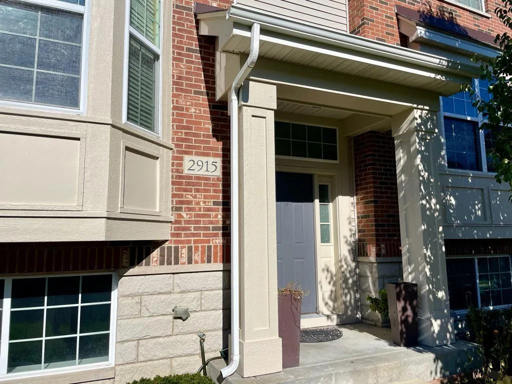 2915 Henley Lane, Naperville, IL 60540