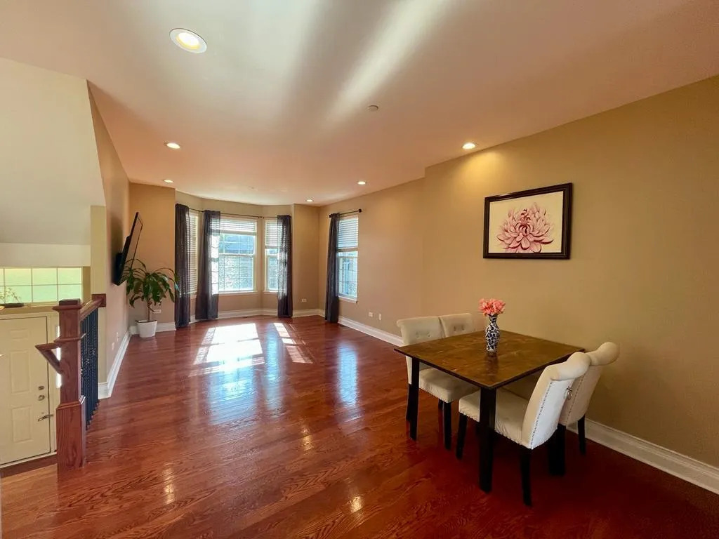 2915 Henley Lane, Naperville, IL 60540