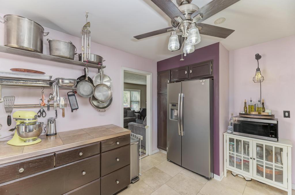140 W Sunset Avenue, Lombard, IL 60148