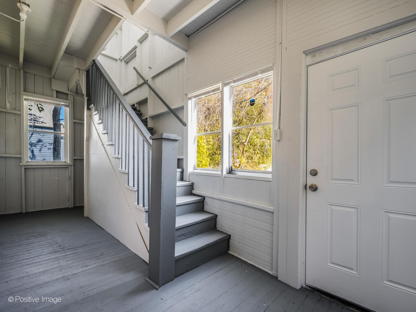 547 S Martin Luther King Jr Avenue, Waukegan, IL 60085