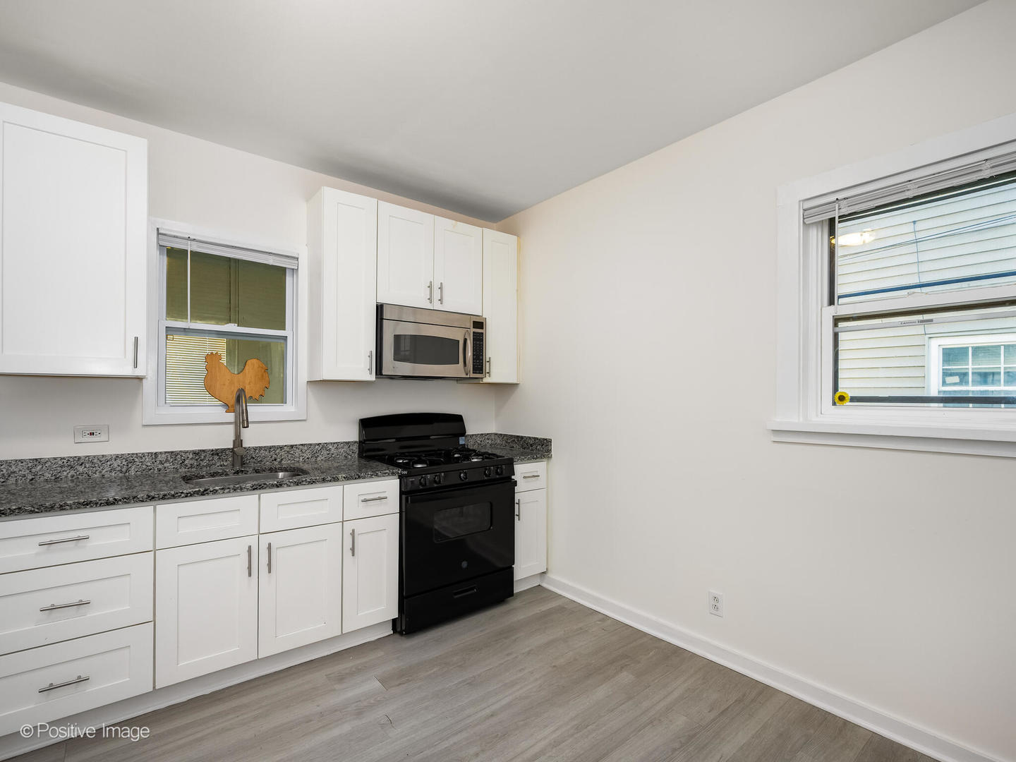 547 S Martin Luther King Jr Avenue, Waukegan, IL 60085