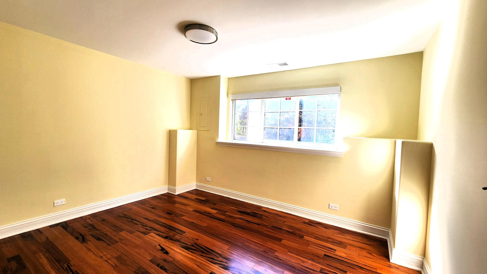 2164 W Concord Lane, Addison, IL 60101