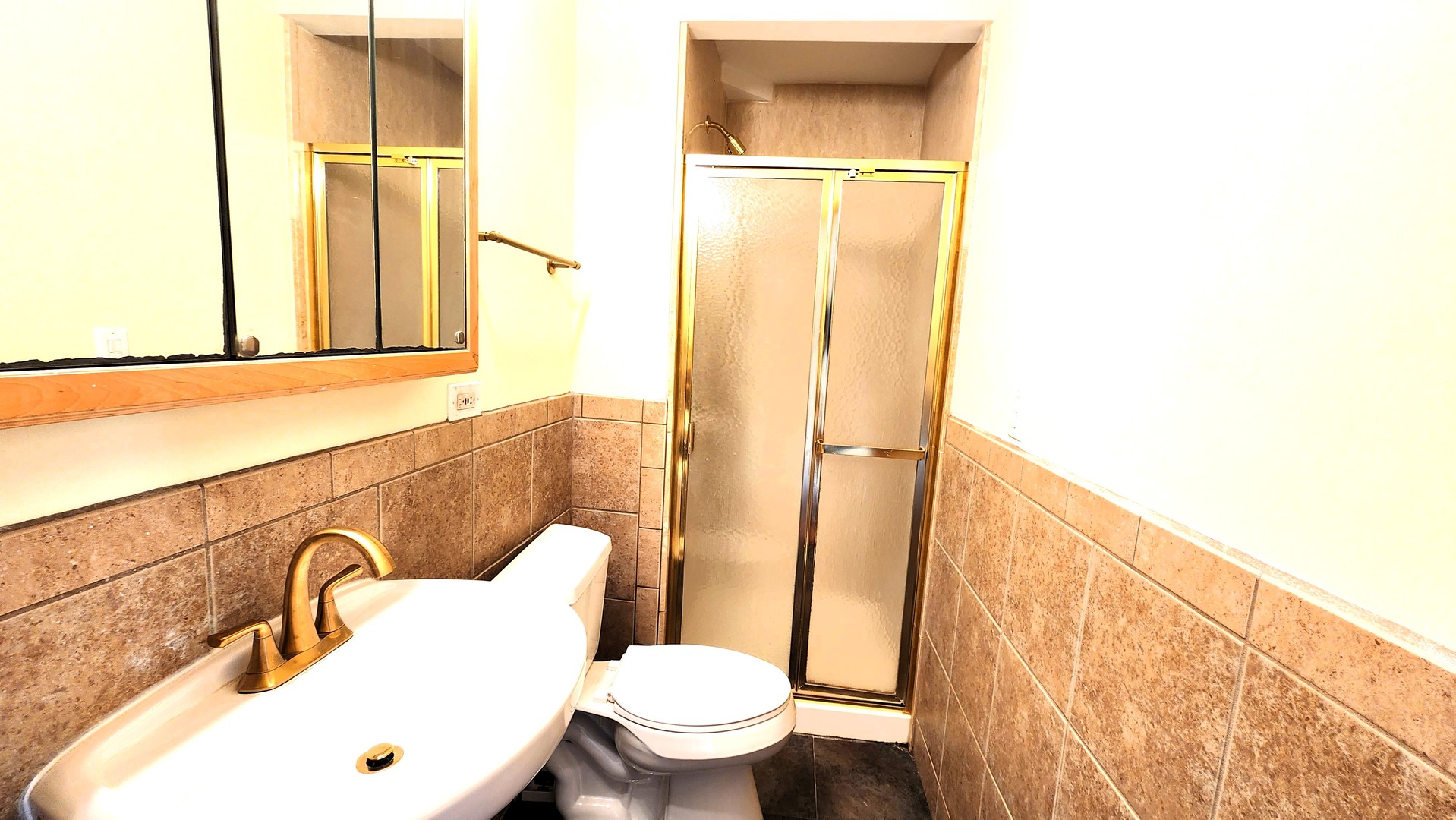 2164 W Concord Lane, Addison, IL 60101