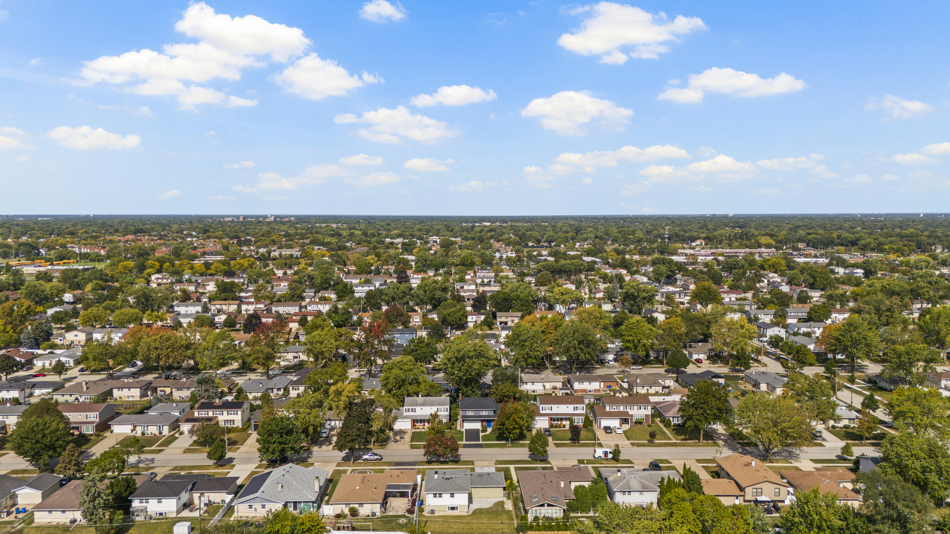 1813 W Pheasant Trail, Mount Prospect, IL 60056