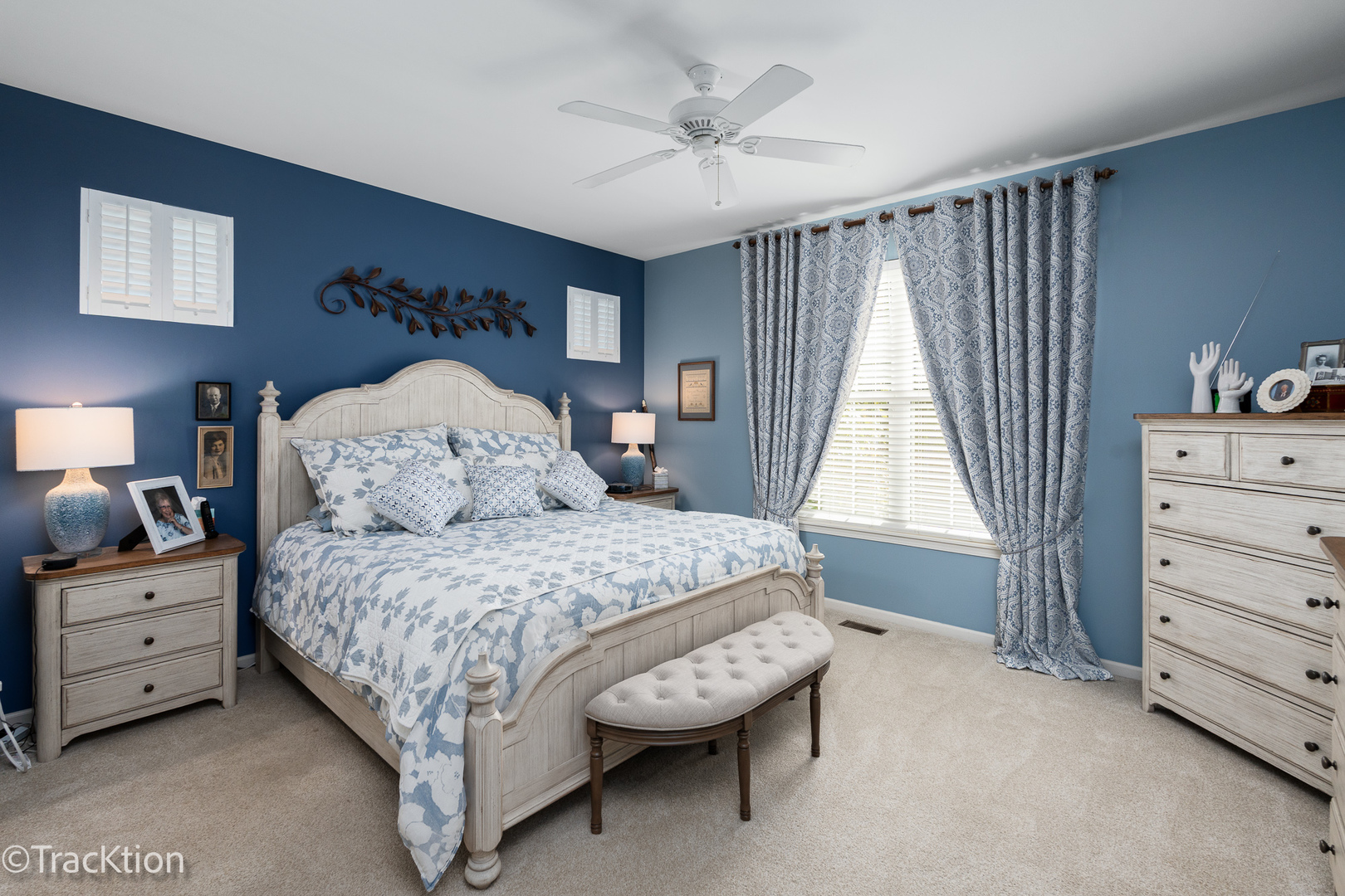 21123 Sterling Lake Court, Crest Hill, IL 60403