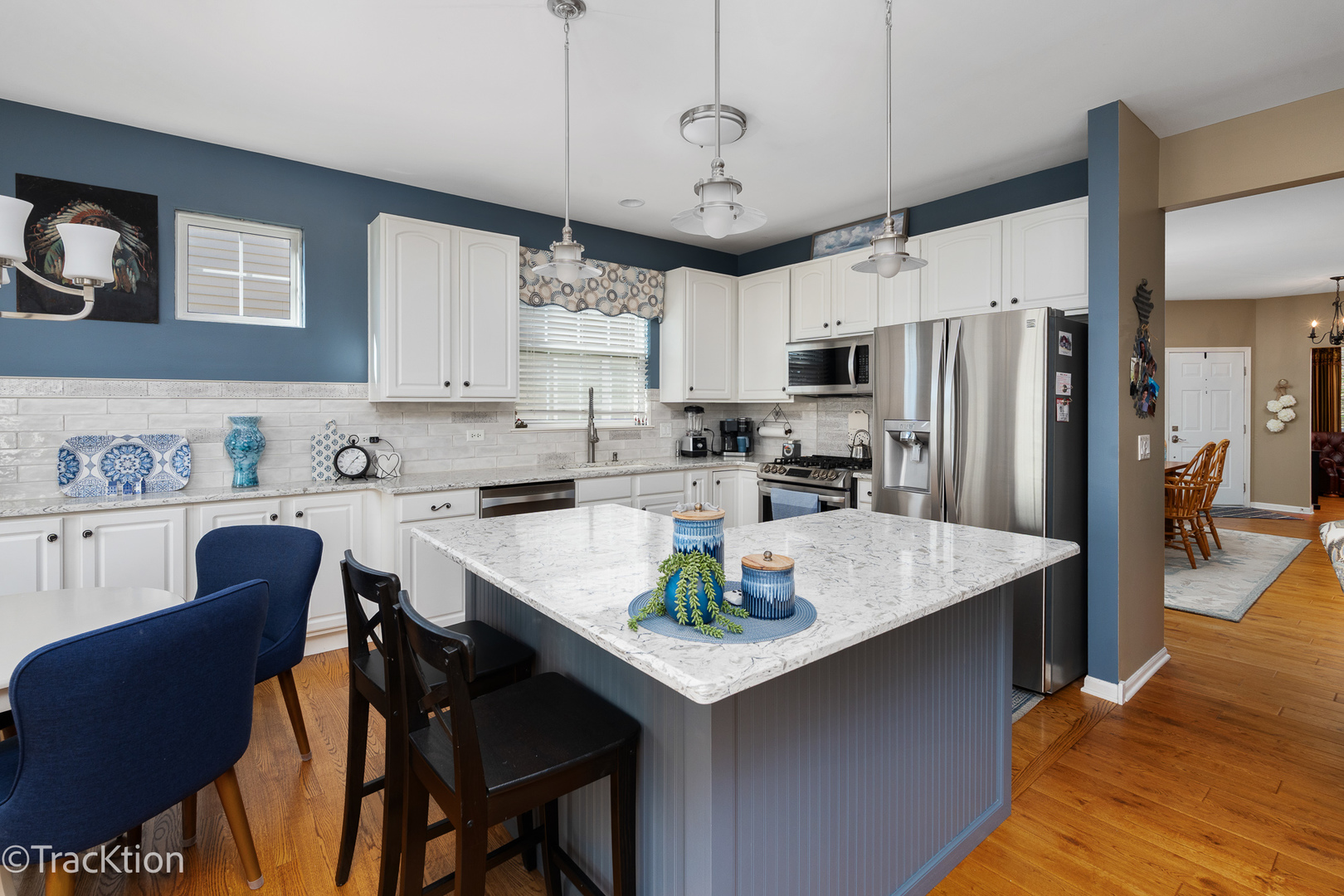 21123 Sterling Lake Court, Crest Hill, IL 60403