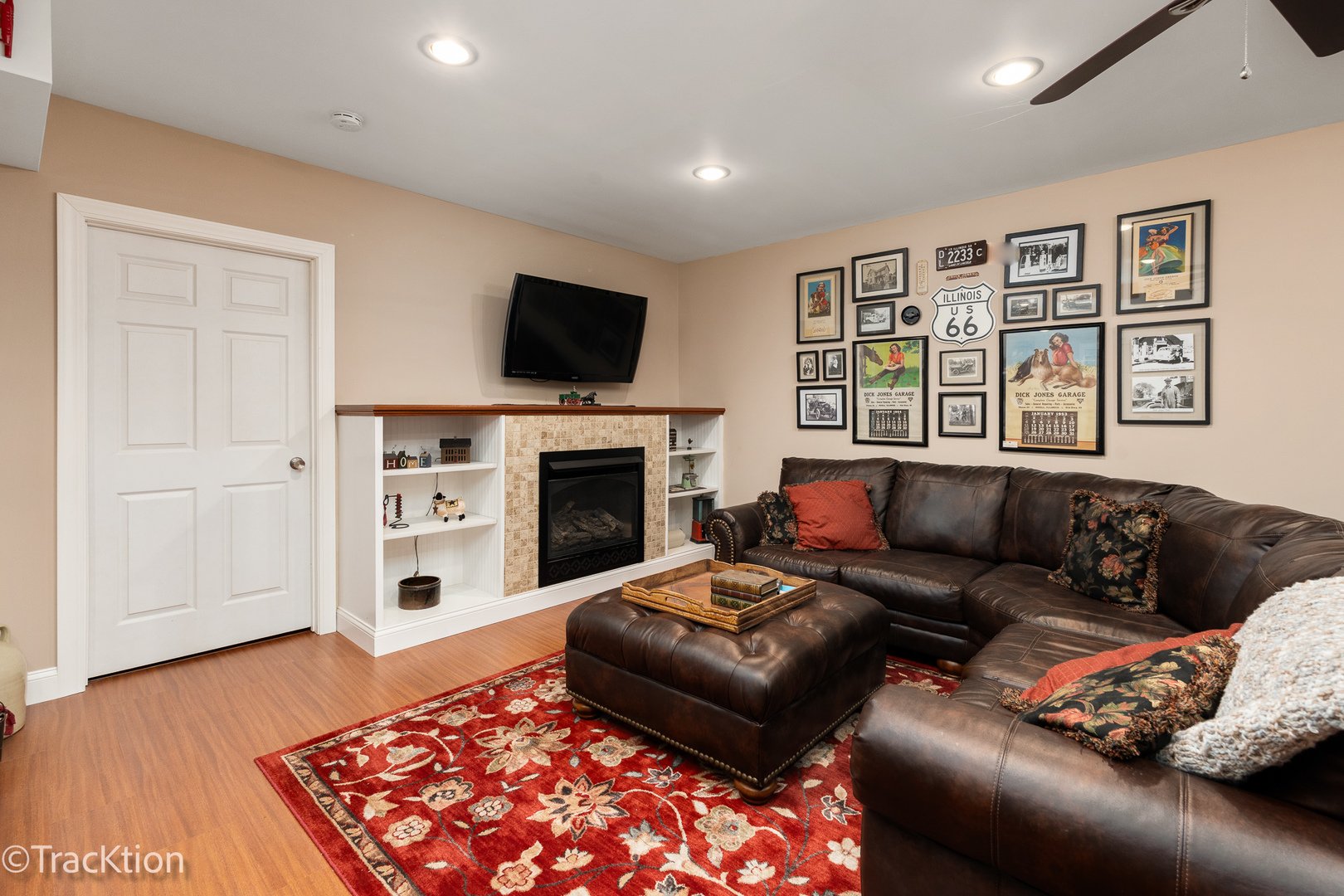 21123 Sterling Lake Court, Crest Hill, IL 60403