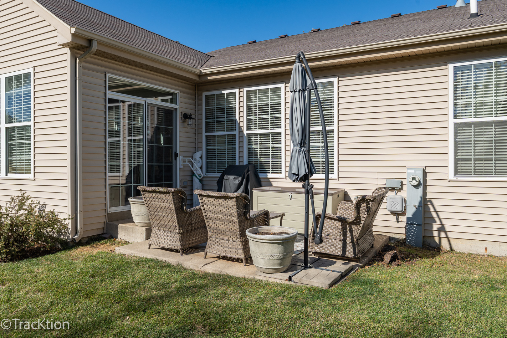 21123 Sterling Lake Court, Crest Hill, IL 60403