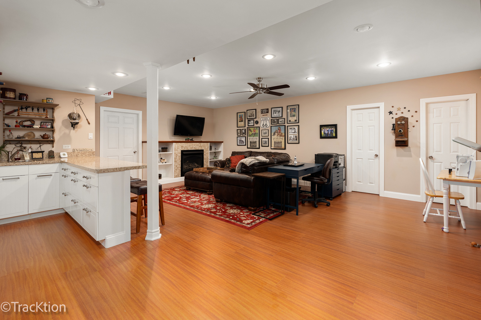 21123 Sterling Lake Court, Crest Hill, IL 60403