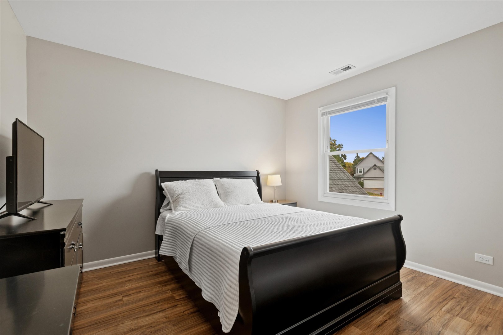 1487 Hazelwood Court #1487, Gurnee, IL 60031