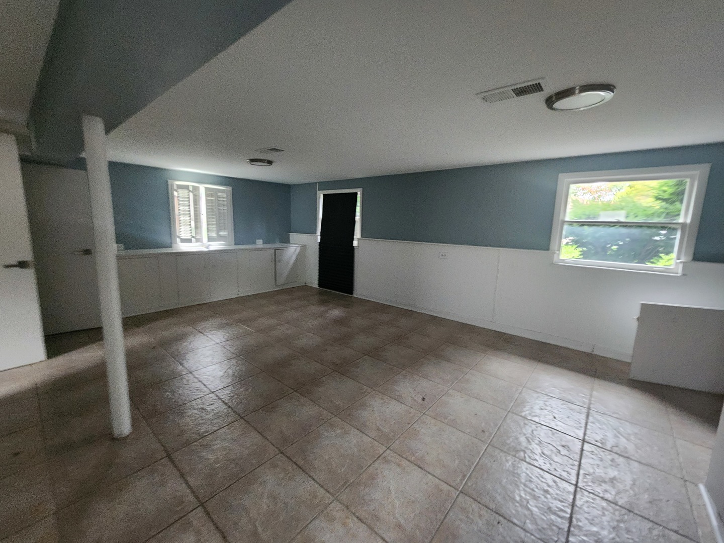 1208 Evergreen Road, Homewood, IL 60430