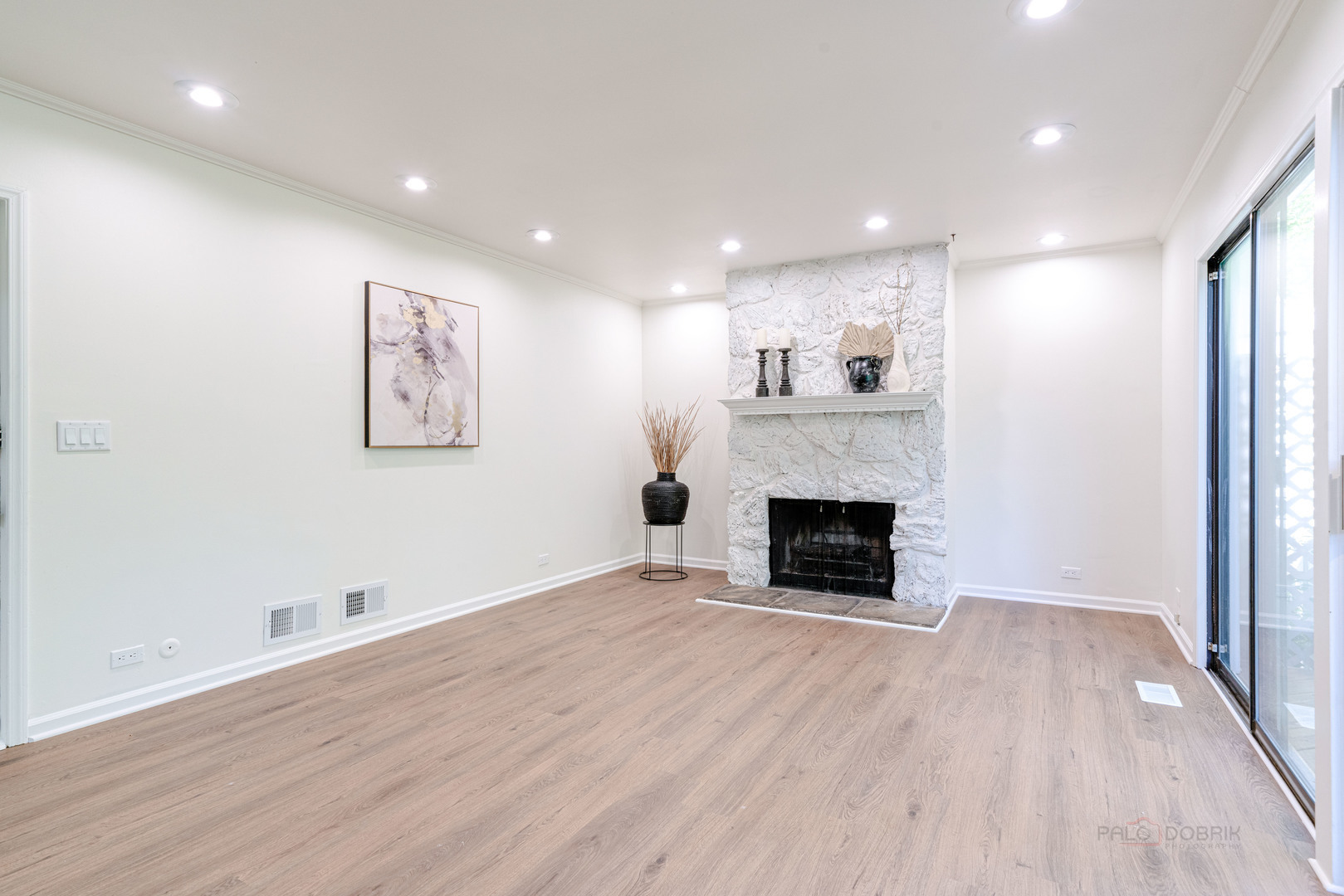 887 Saybrook Lane, Buffalo Grove, IL 60089