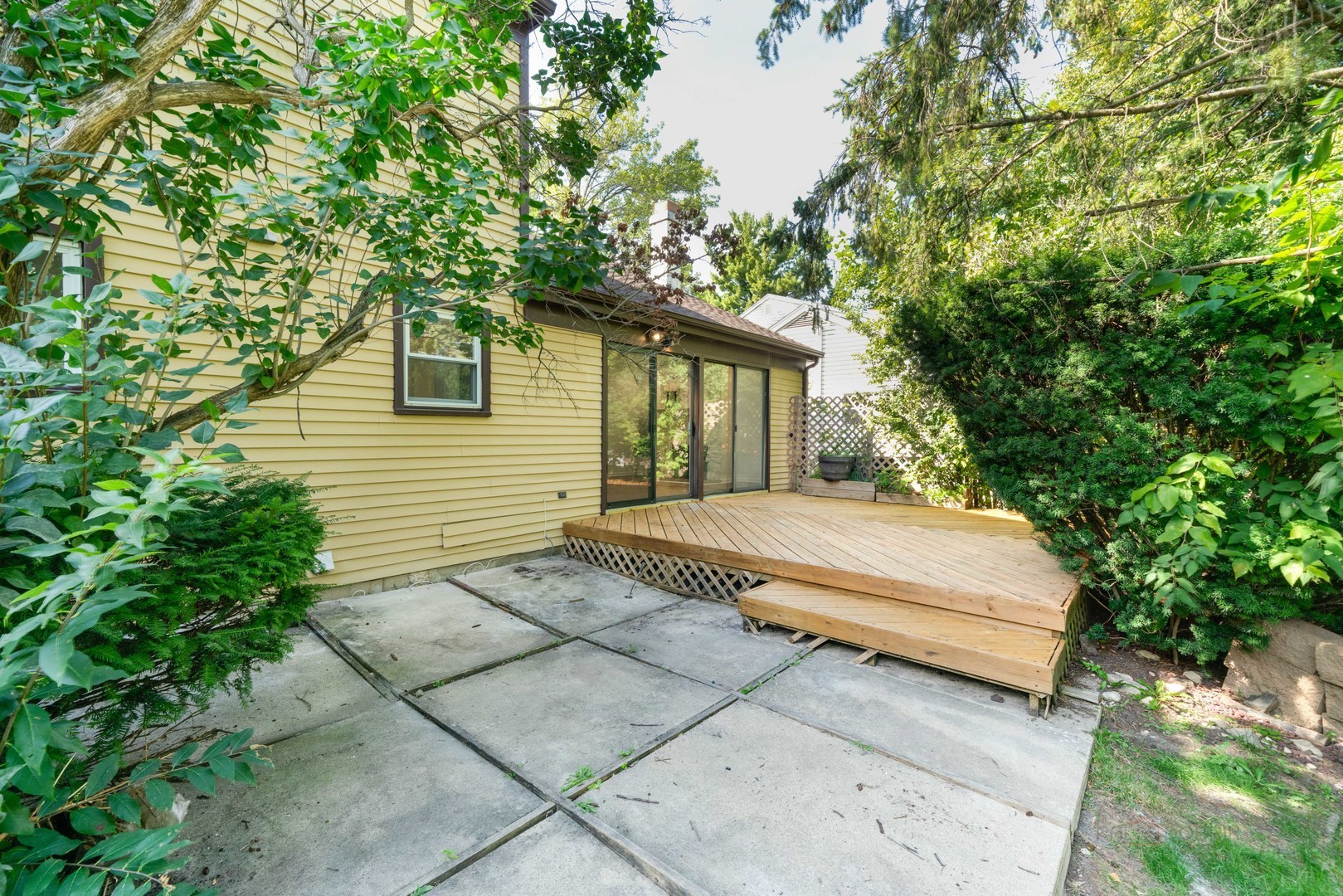 887 Saybrook Lane, Buffalo Grove, IL 60089