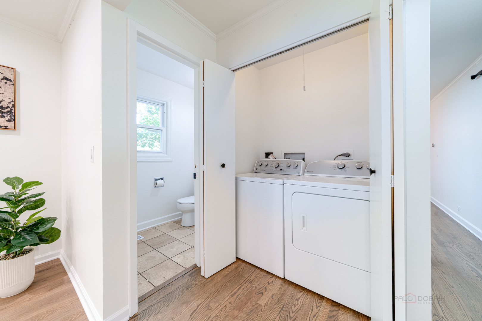 887 Saybrook Lane, Buffalo Grove, IL 60089