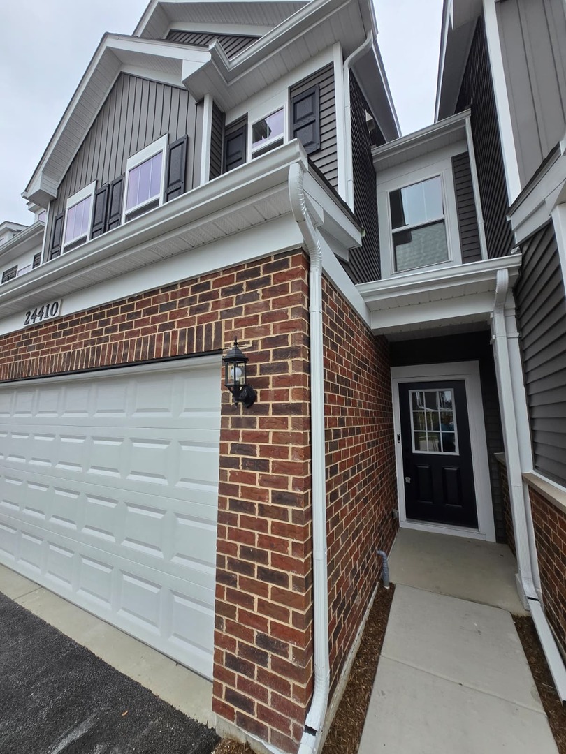 24410 W Alexis Lane #54430, Plainfield, IL 60585