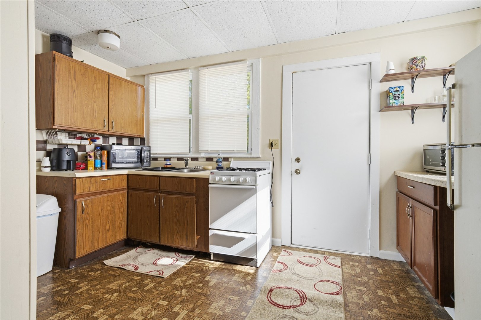 905 Elder Street, Bloomington, IL 61701