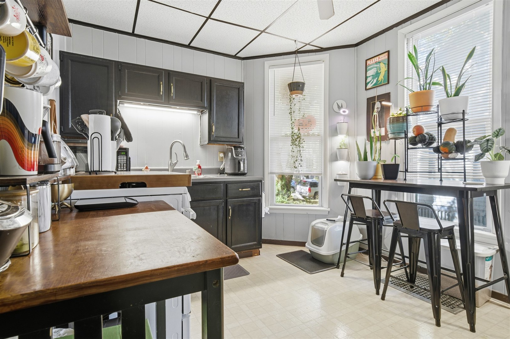 905 Elder Street, Bloomington, IL 61701