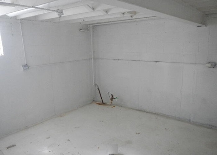 7737 S Champlain Avenue, Chicago, IL 60619