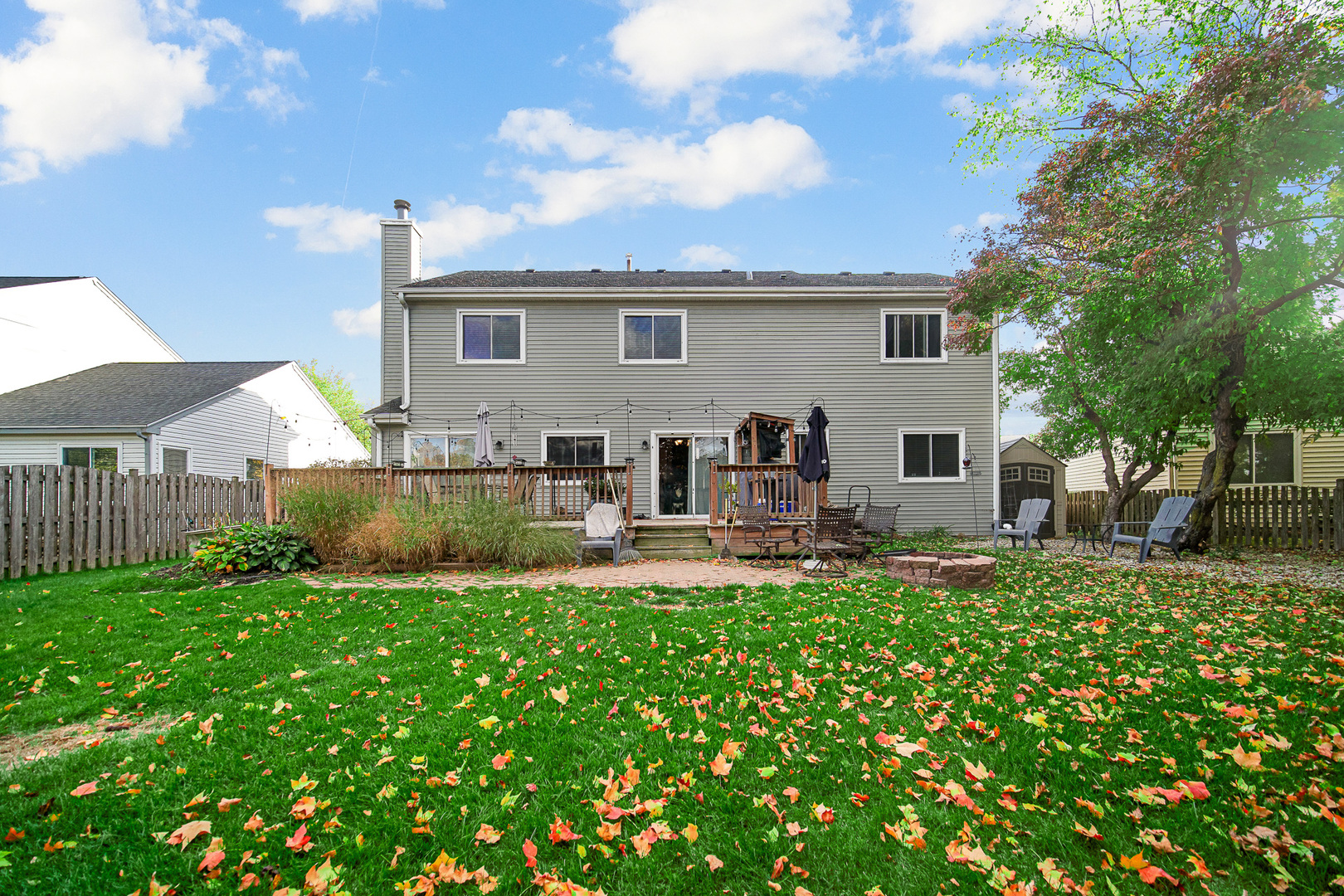 3925 Peartree Drive, Lake In The Hills, IL 60156