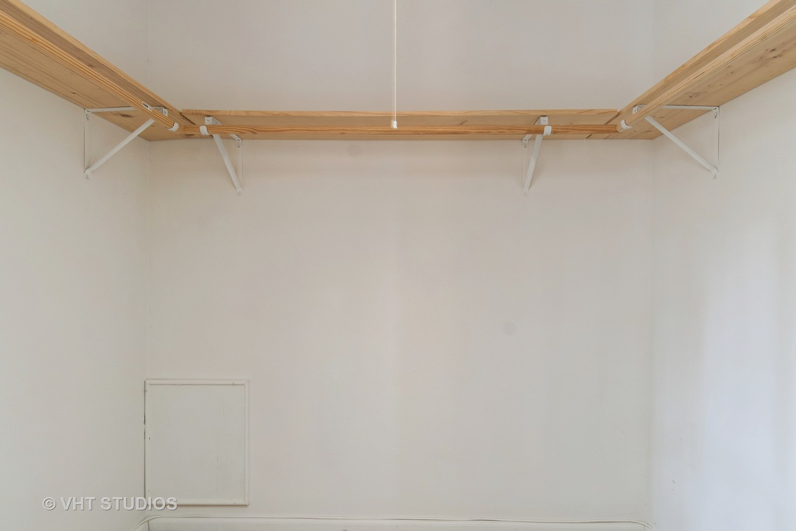 5S730 Malibu Lane, Naperville, IL 60540