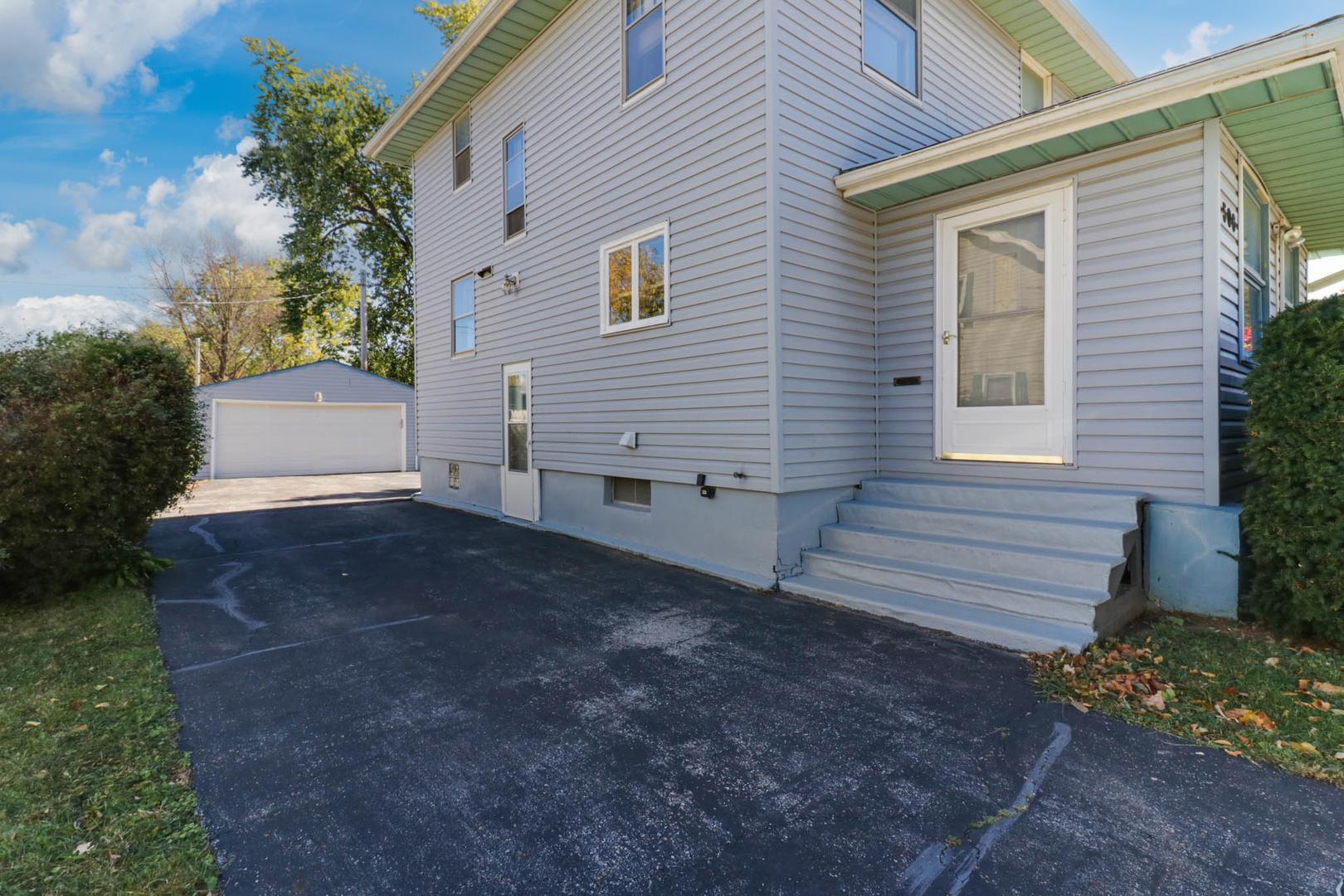 506 Denver Street, Bloomington, IL 61701