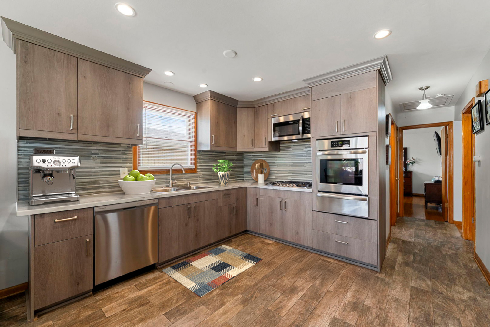 4613 Madison Avenue, Brookfield, IL 60513