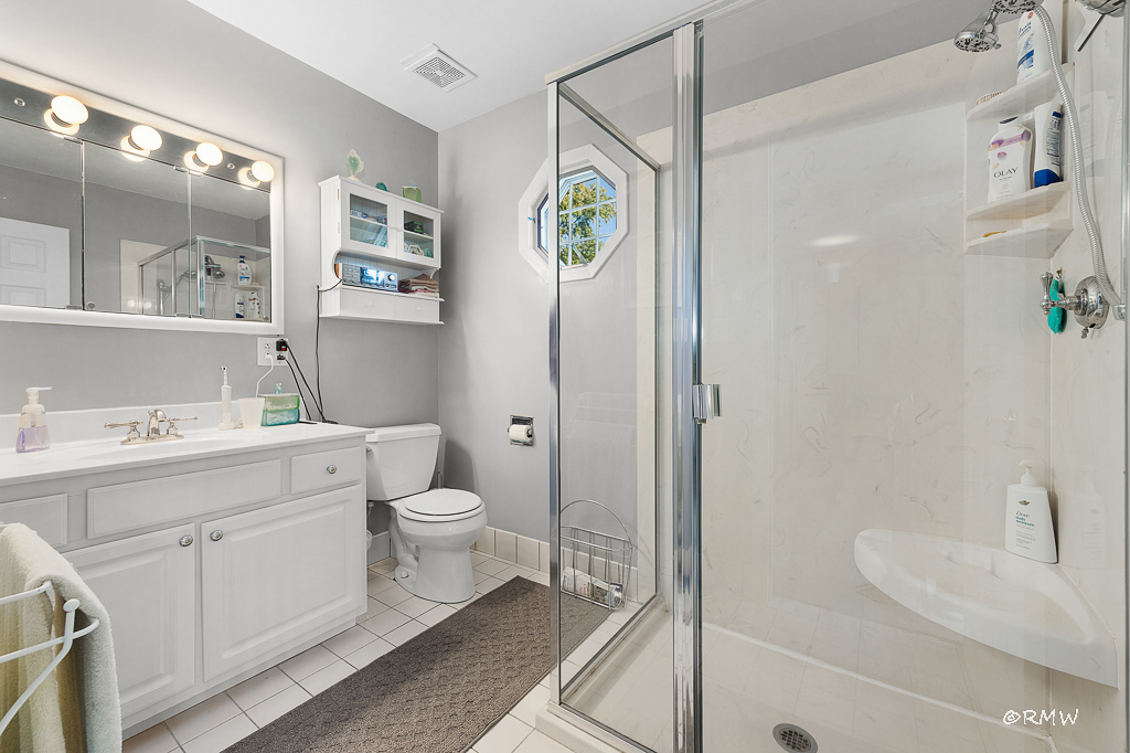 1155 W Westwood Trail, Addison, IL 60101