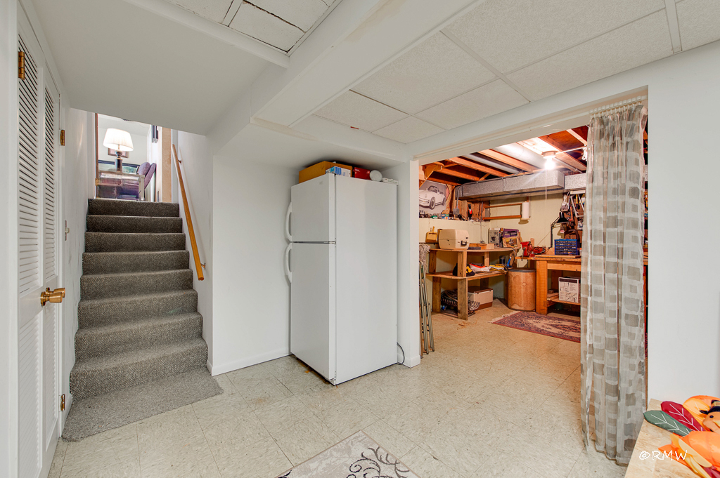 1155 W Westwood Trail, Addison, IL 60101