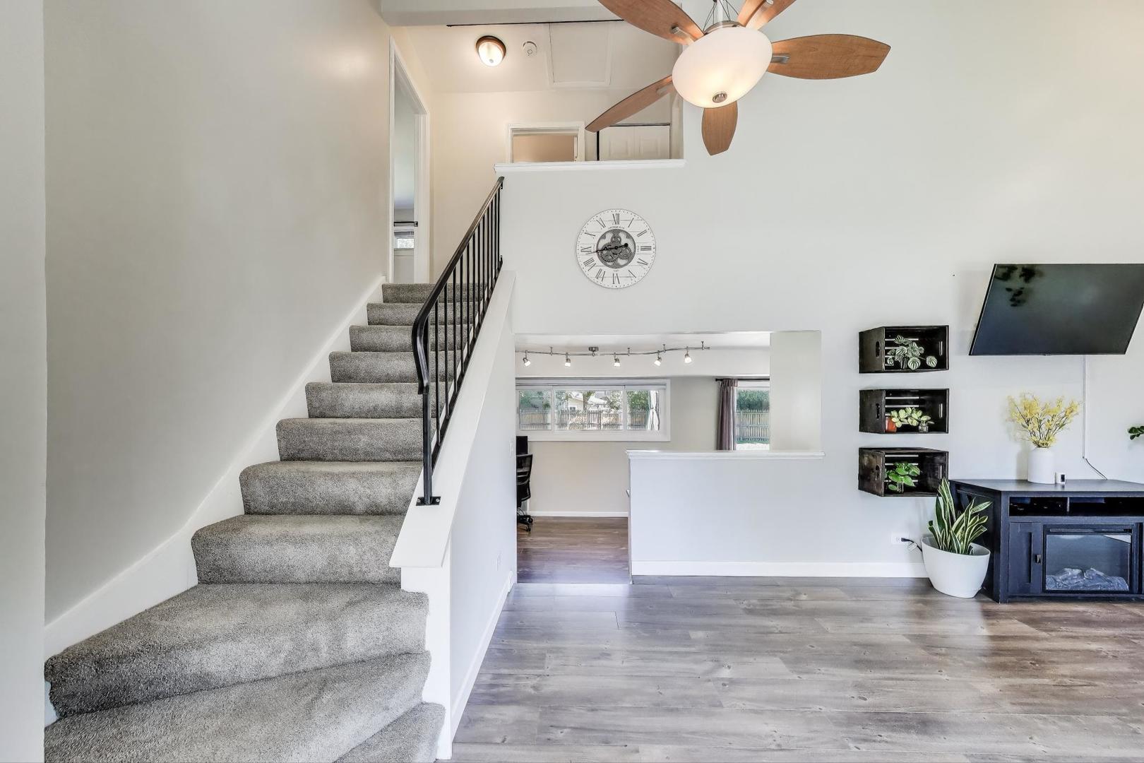 3114 Timber Hill Lane, Aurora, IL 60504