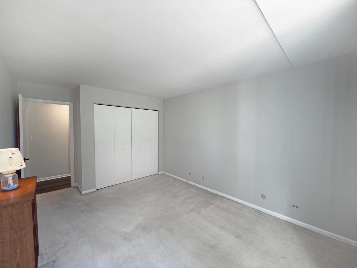 474 Raintree Court #1C, Glen Ellyn, IL 60137