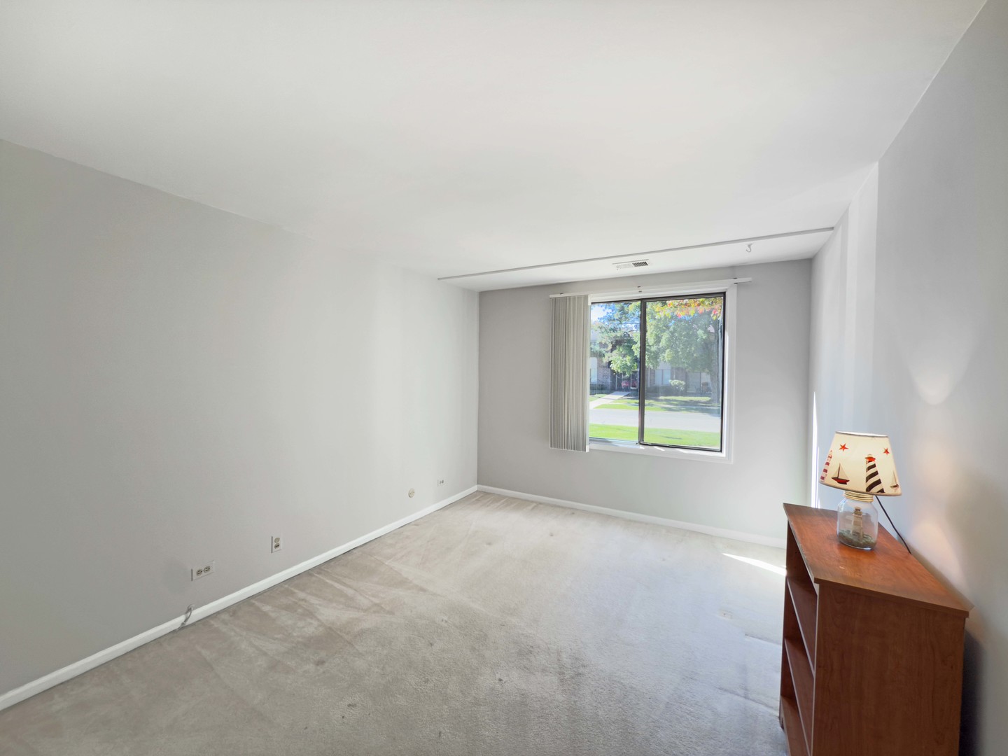 474 Raintree Court #1C, Glen Ellyn, IL 60137