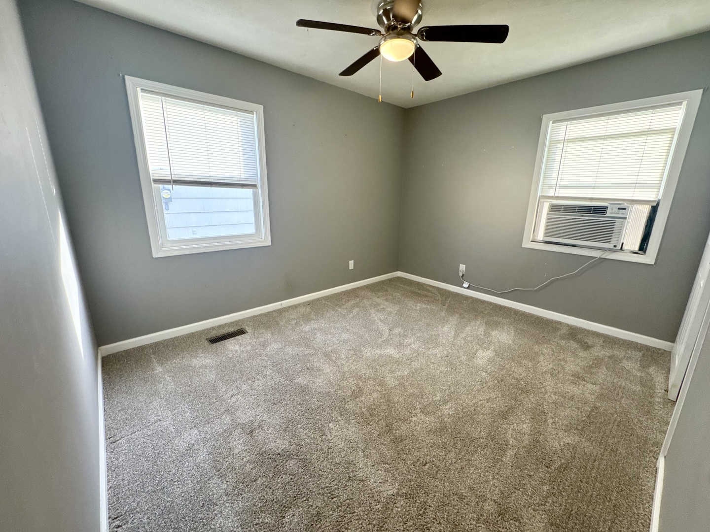 101 S Miller Street, Clinton, IL 61727