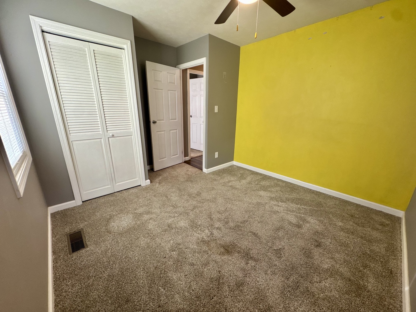 101 S Miller Street, Clinton, IL 61727