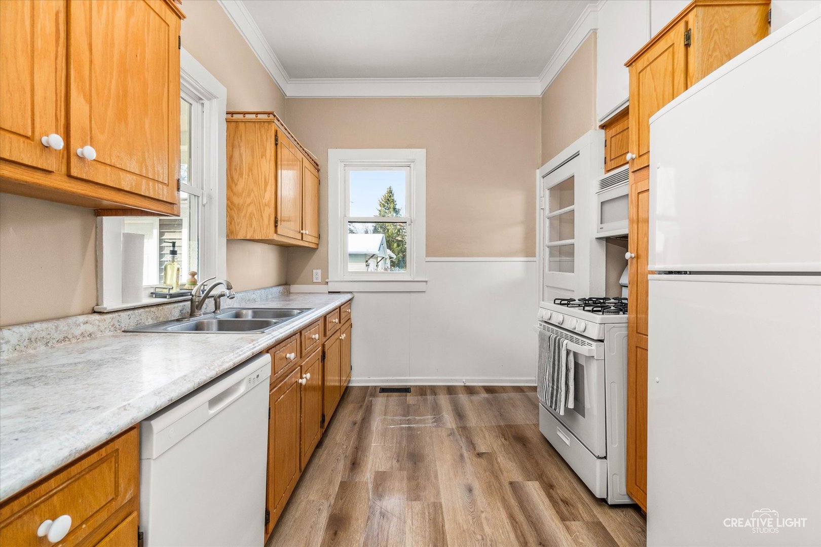 217 N Hugh Street, Plano, IL 60545